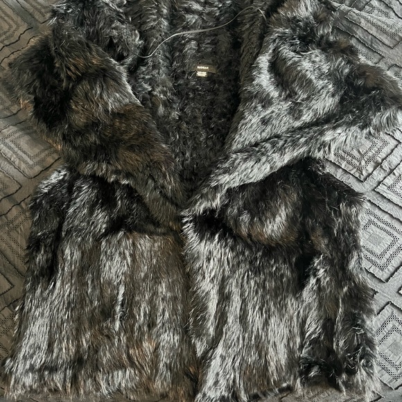 Black Rabbit Fur Vest, size xs/s - Picture 5 of 6